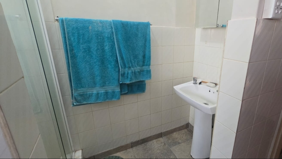 4 Bedroom Property for Sale in Koffiefontein Free State